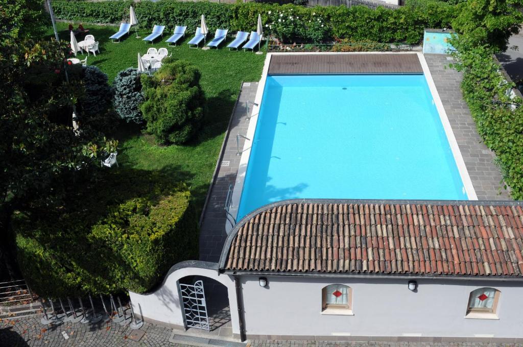 Albergo Alla Torre Siegler Im Thurm Merano Bagian luar foto
