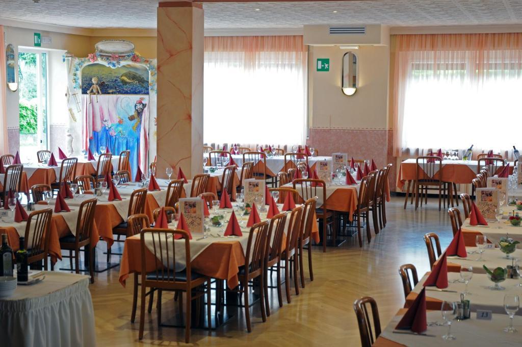 Albergo Alla Torre Siegler Im Thurm Merano Bagian luar foto