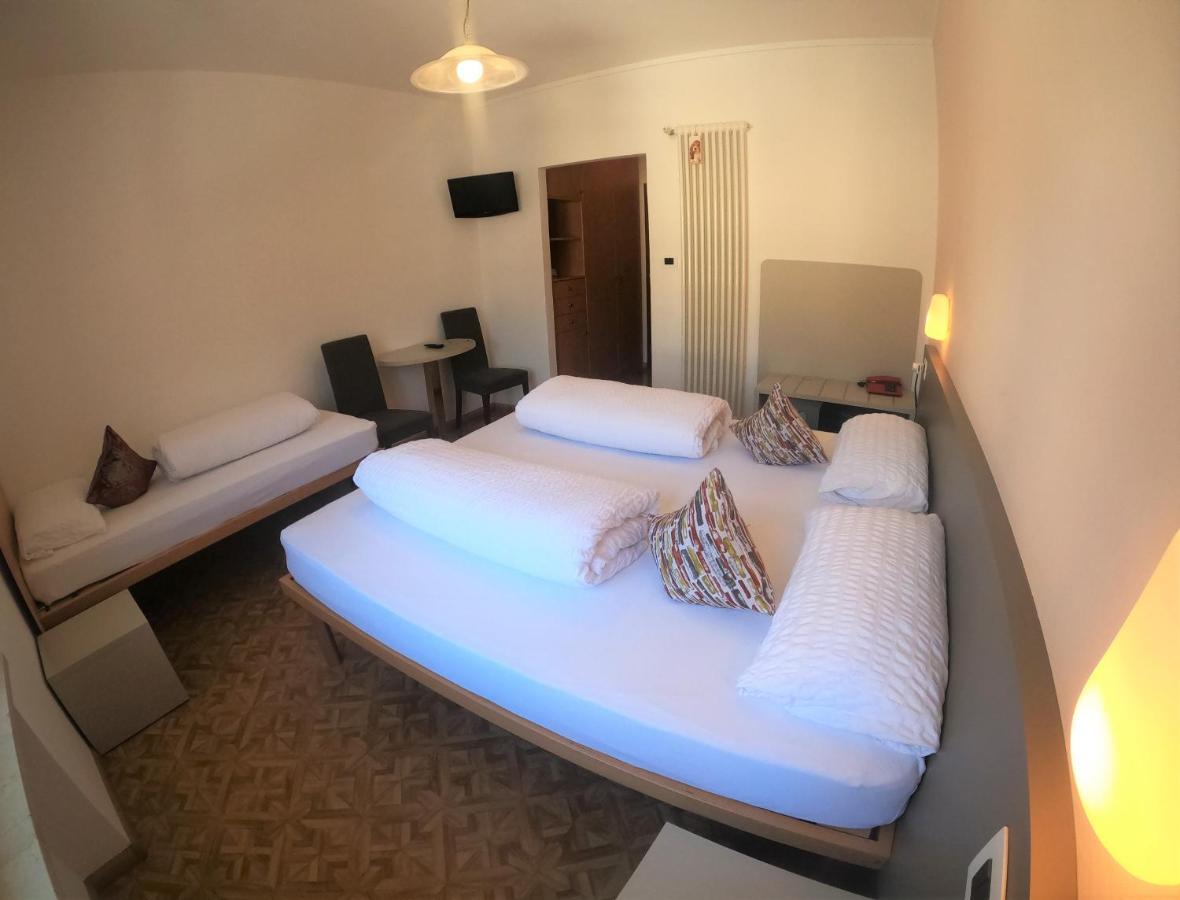 Albergo Alla Torre Siegler Im Thurm Merano Bagian luar foto