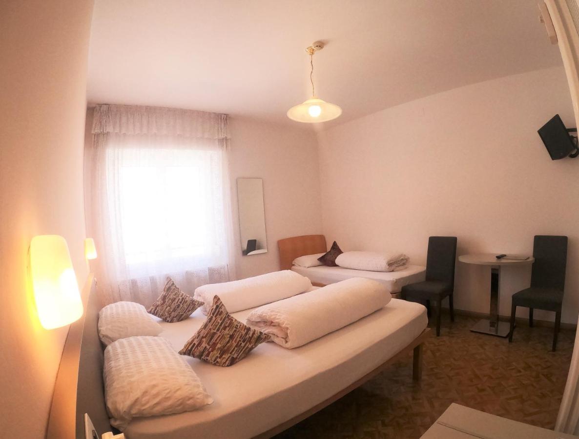 Albergo Alla Torre Siegler Im Thurm Merano Bagian luar foto
