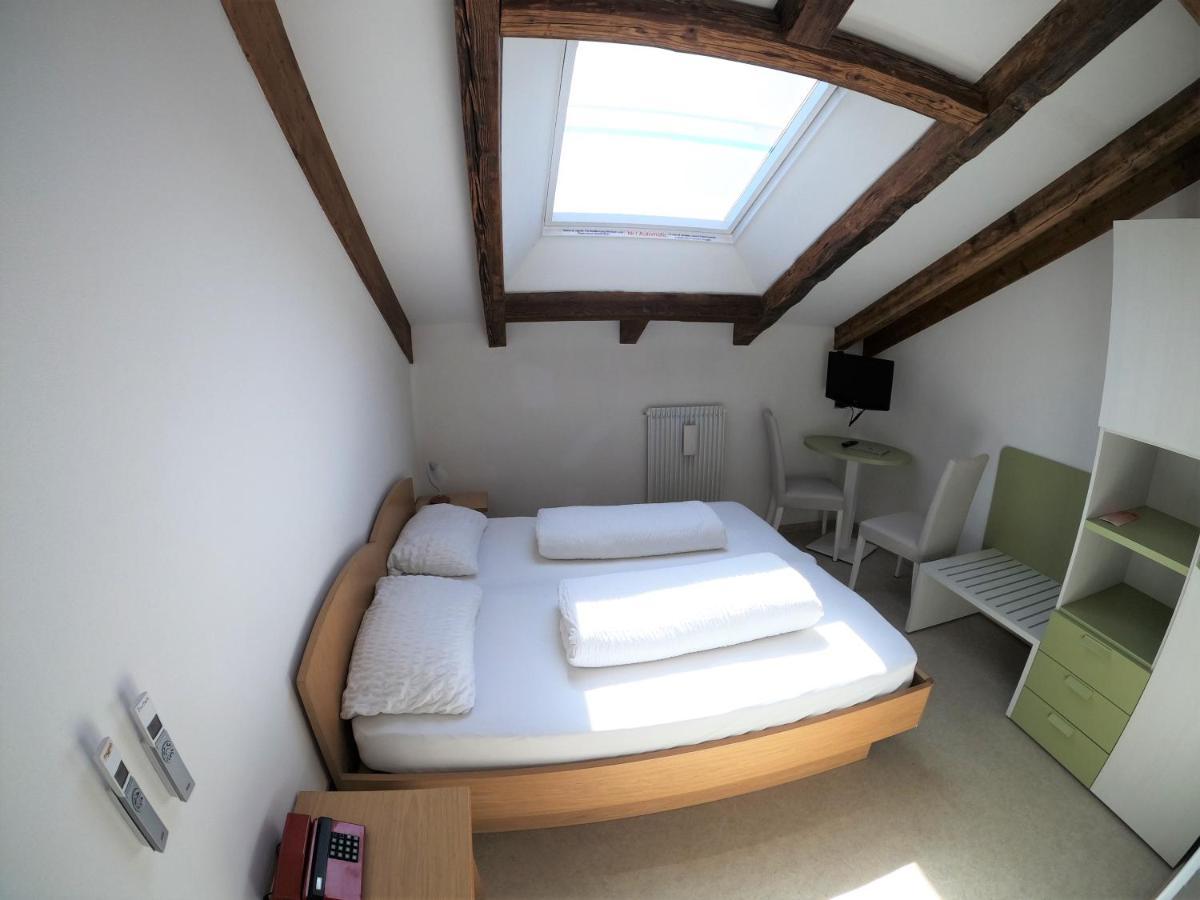 Albergo Alla Torre Siegler Im Thurm Merano Bagian luar foto